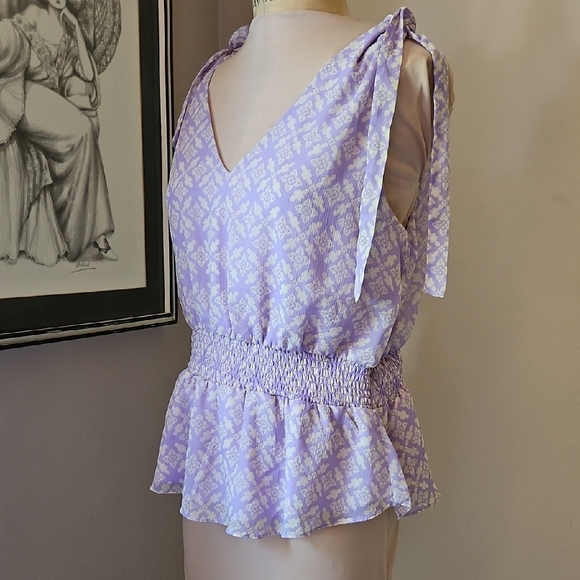 Lavender Print Blouse - Picture 11 of 11